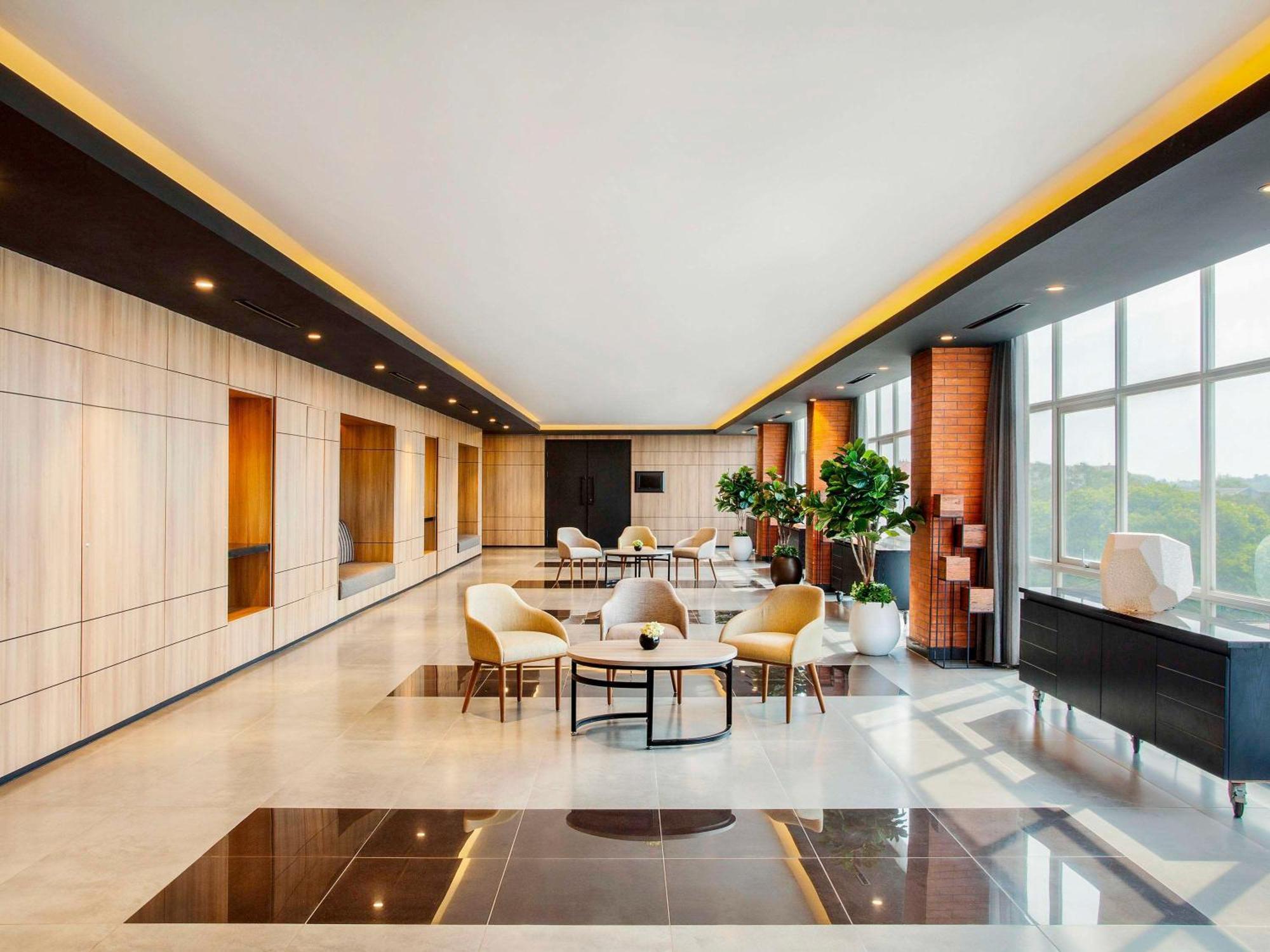 מלון Ibis Styles Bekasi Jatibening מראה חיצוני תמונה