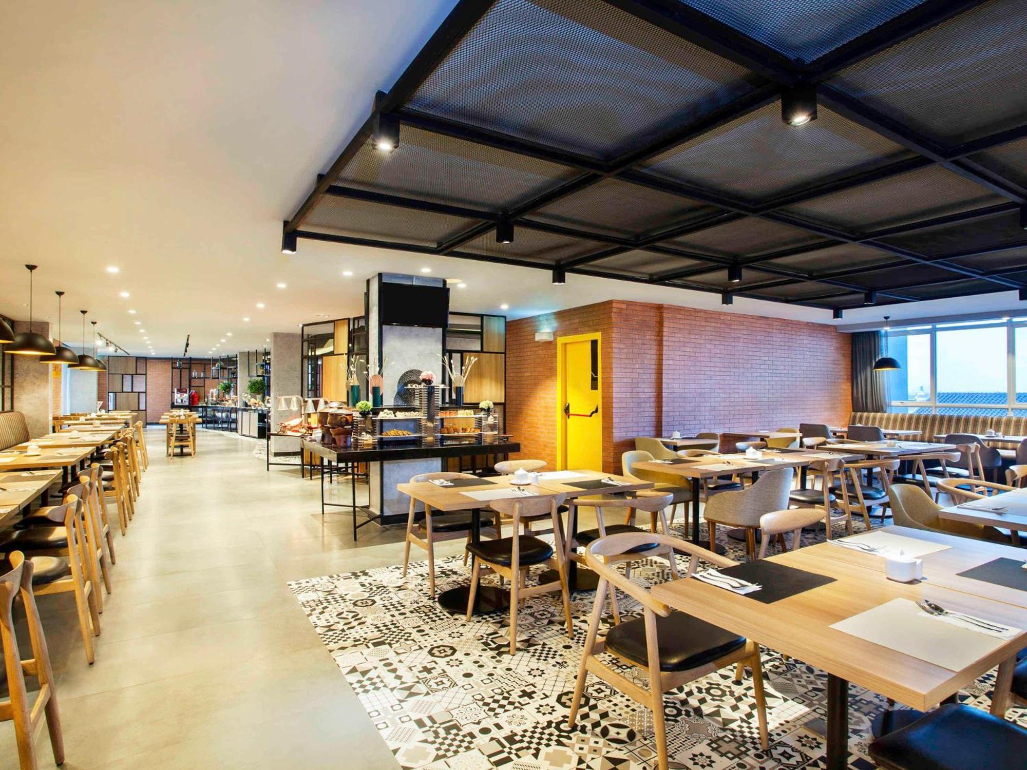 מלון Ibis Styles Bekasi Jatibening מראה חיצוני תמונה