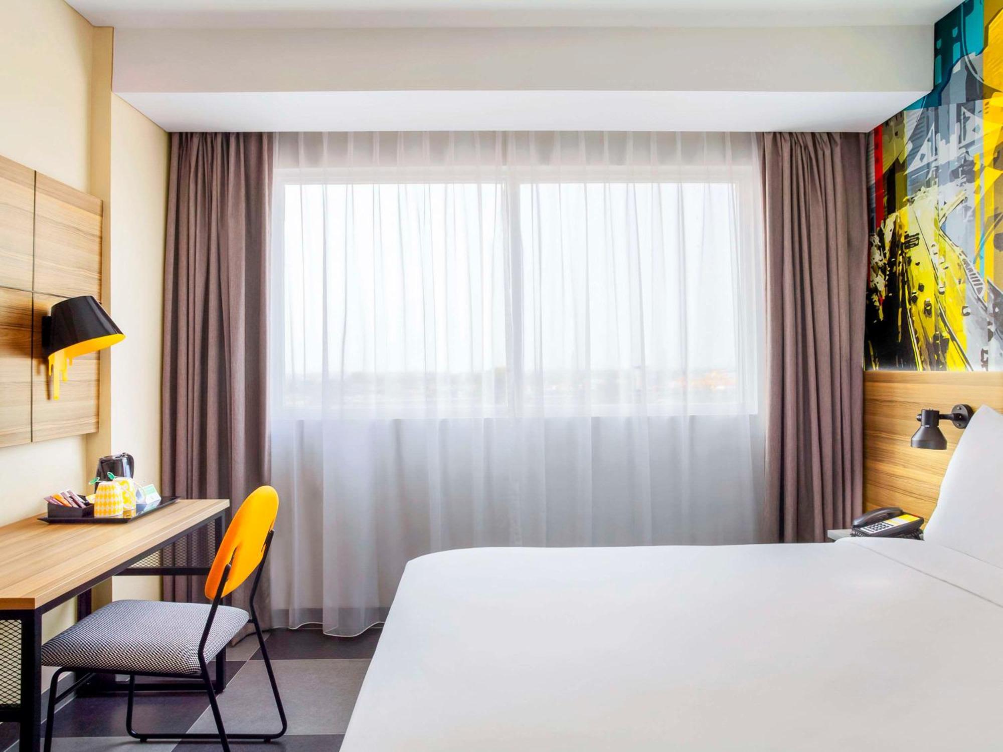 מלון Ibis Styles Bekasi Jatibening מראה חיצוני תמונה
