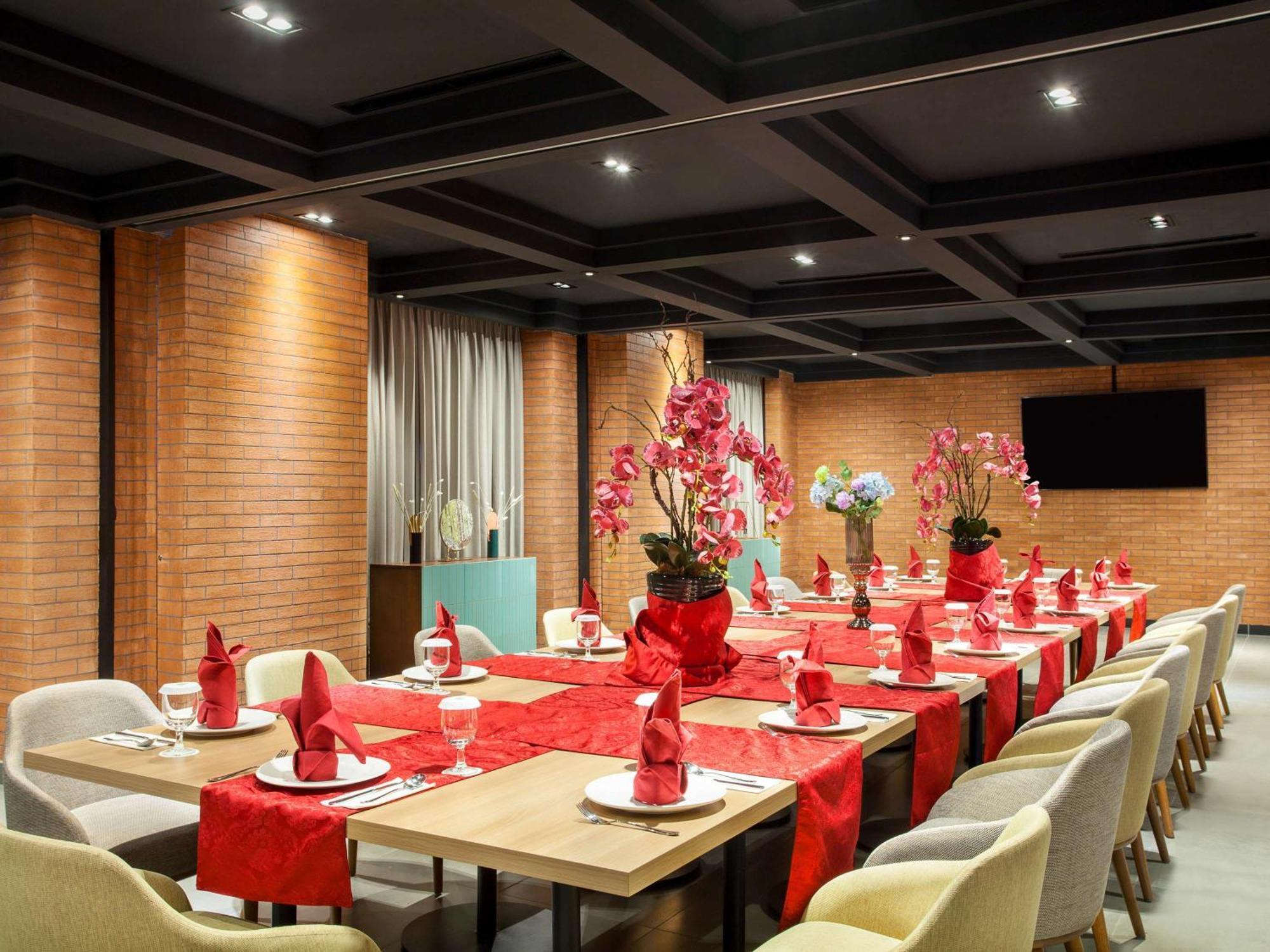 מלון Ibis Styles Bekasi Jatibening מראה חיצוני תמונה