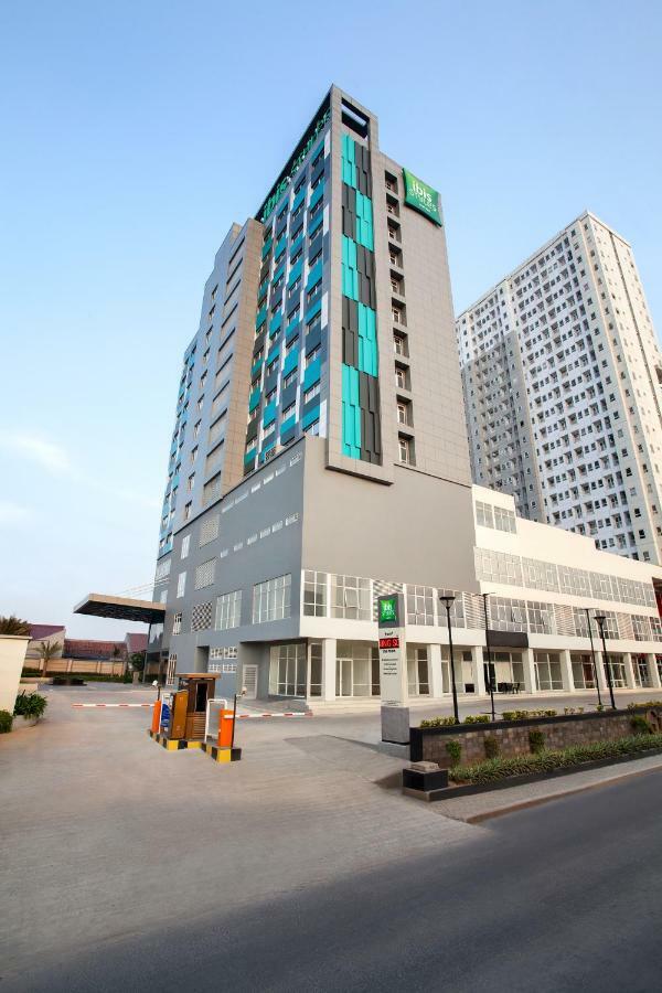 מלון Ibis Styles Bekasi Jatibening מראה חיצוני תמונה